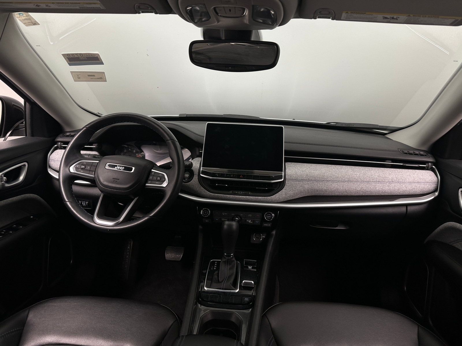 Thumbnail: 2022 Jeep Compass - 3