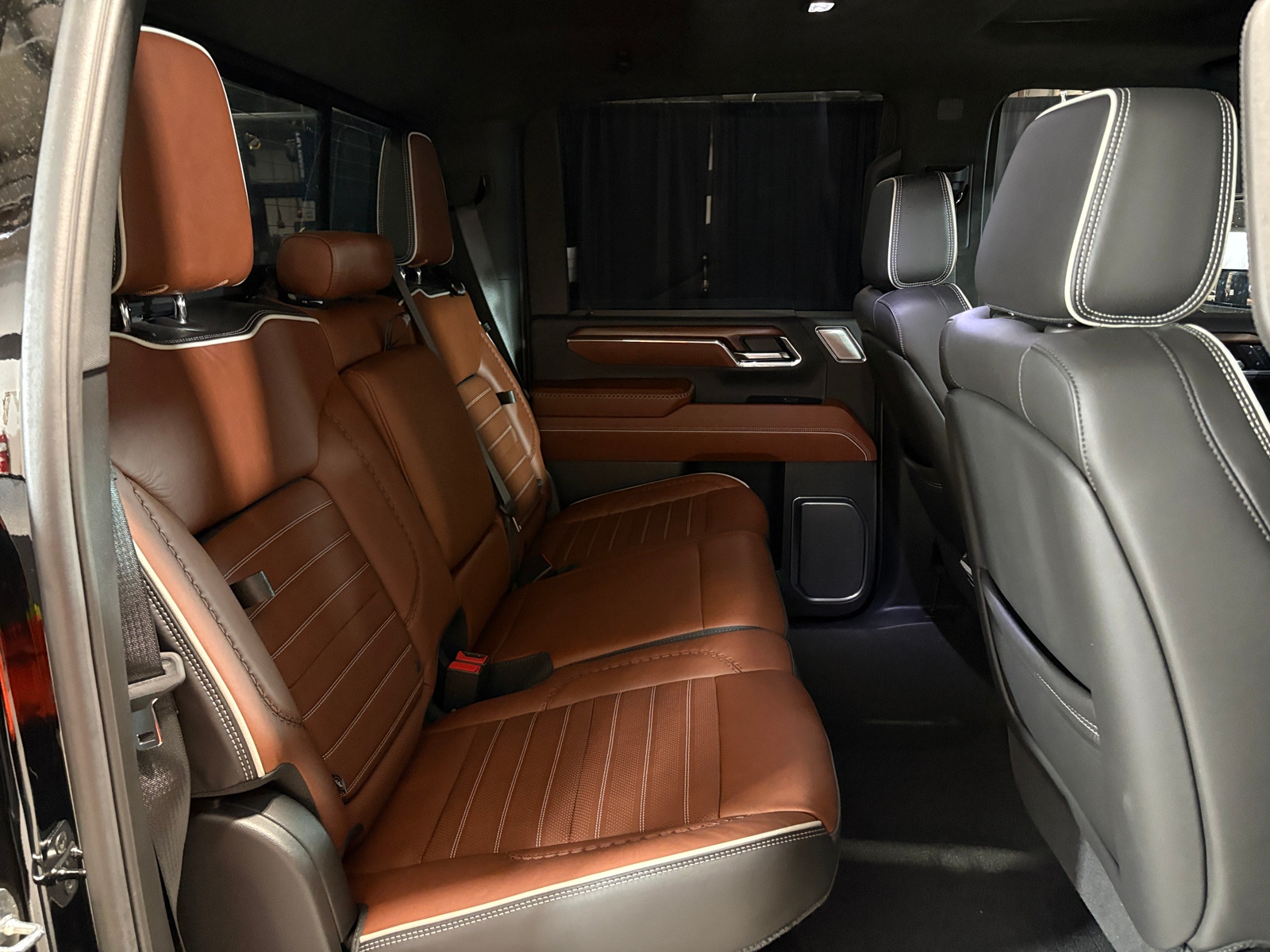 Thumbnail: 2024 GMC Sierra 3500 - 5