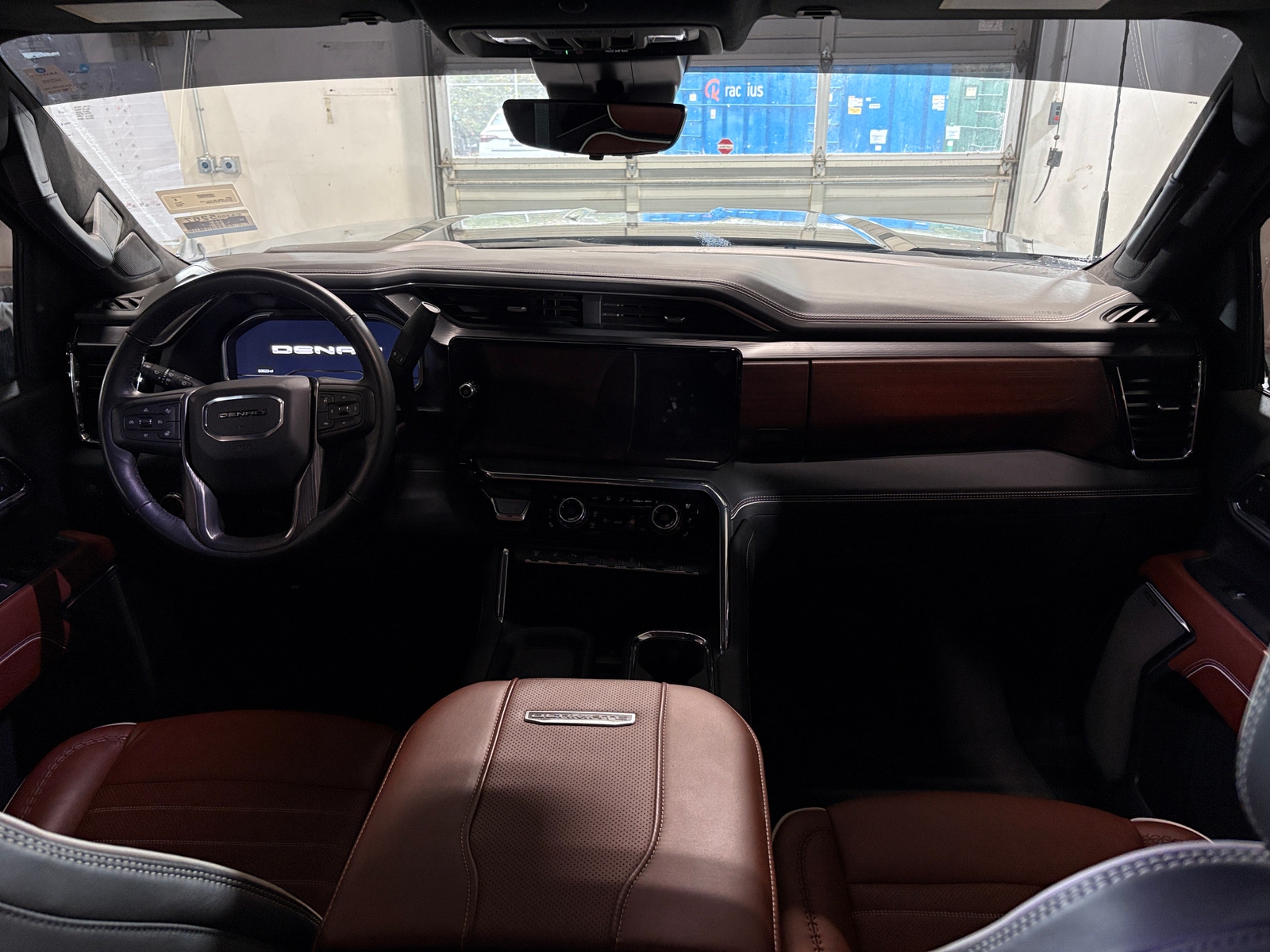 Thumbnail: 2024 GMC Sierra 3500 - 2