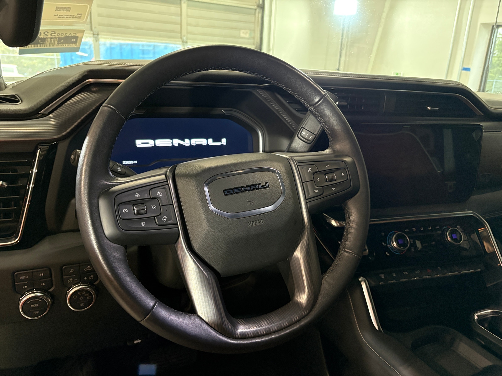 Thumbnail: 2024 GMC Sierra 3500 - 4