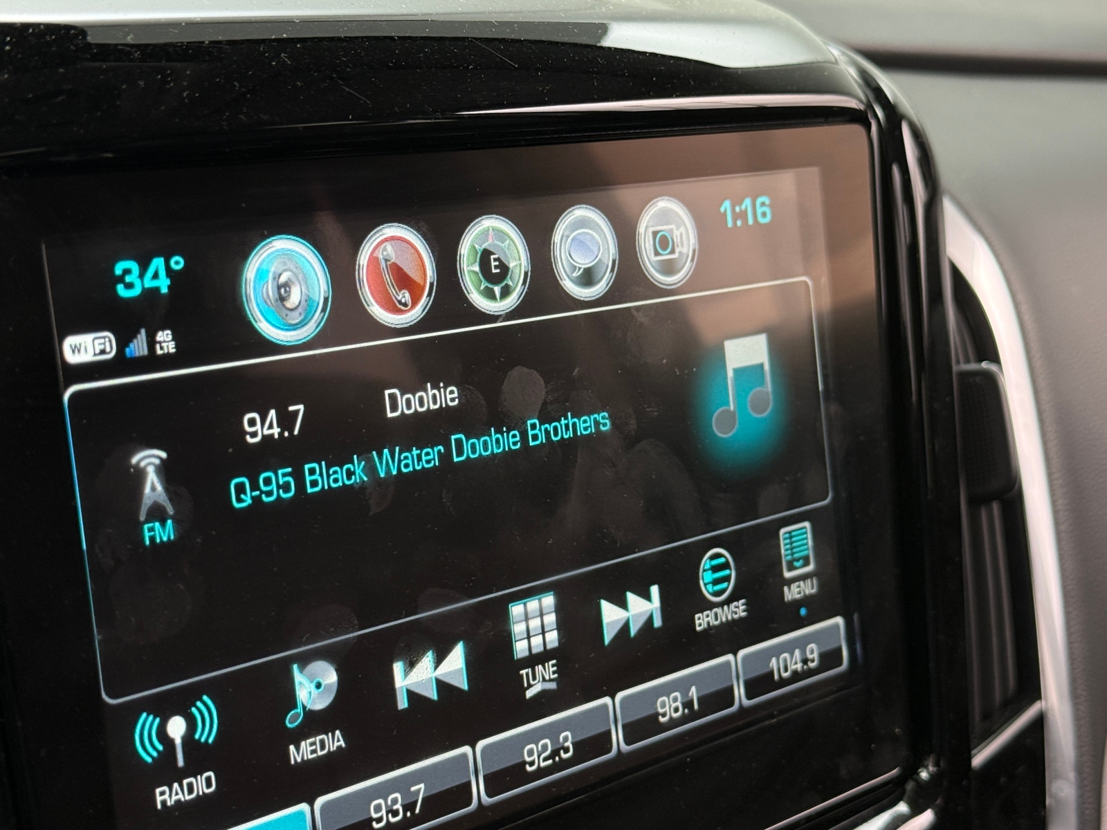 Thumbnail: 2019 Chevrolet Traverse - 3