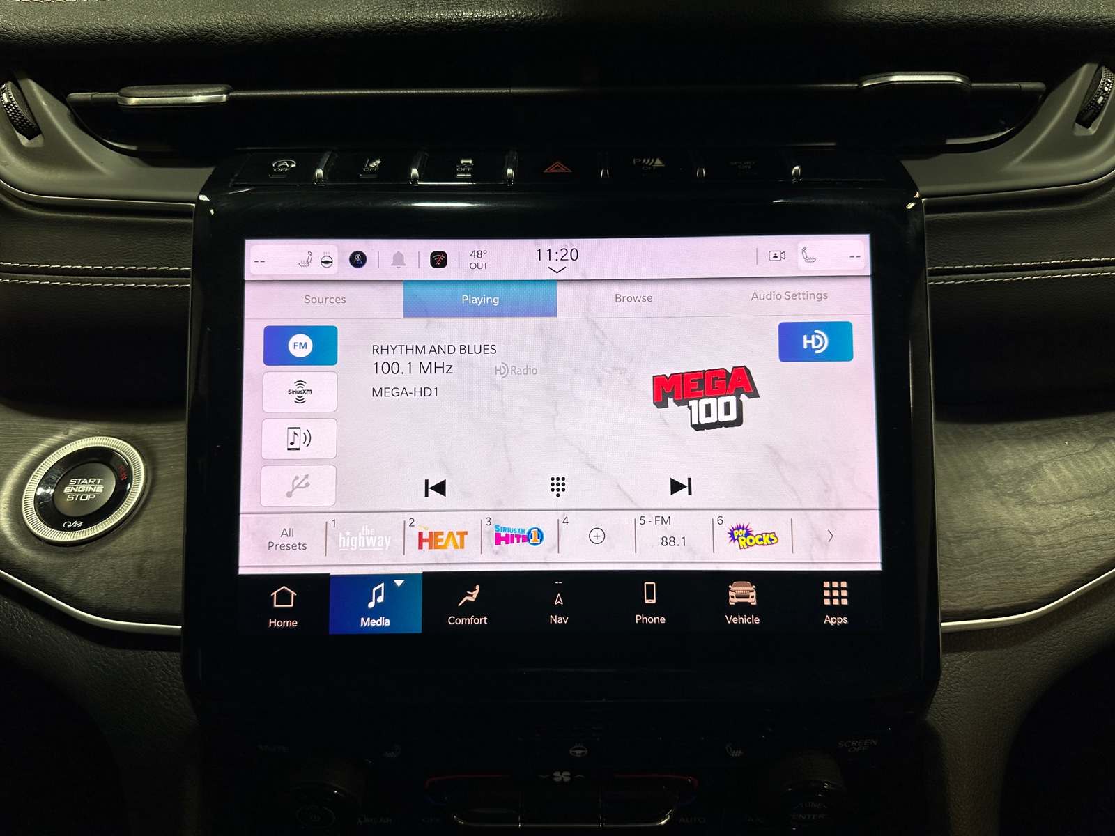 Thumbnail: 2021 Jeep Grand Cherokee L - 3