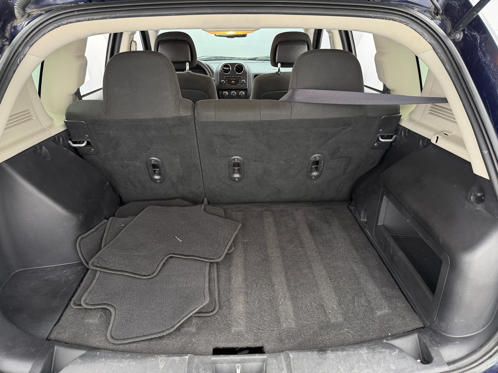 Thumbnail: 2017 Jeep Compass - 7