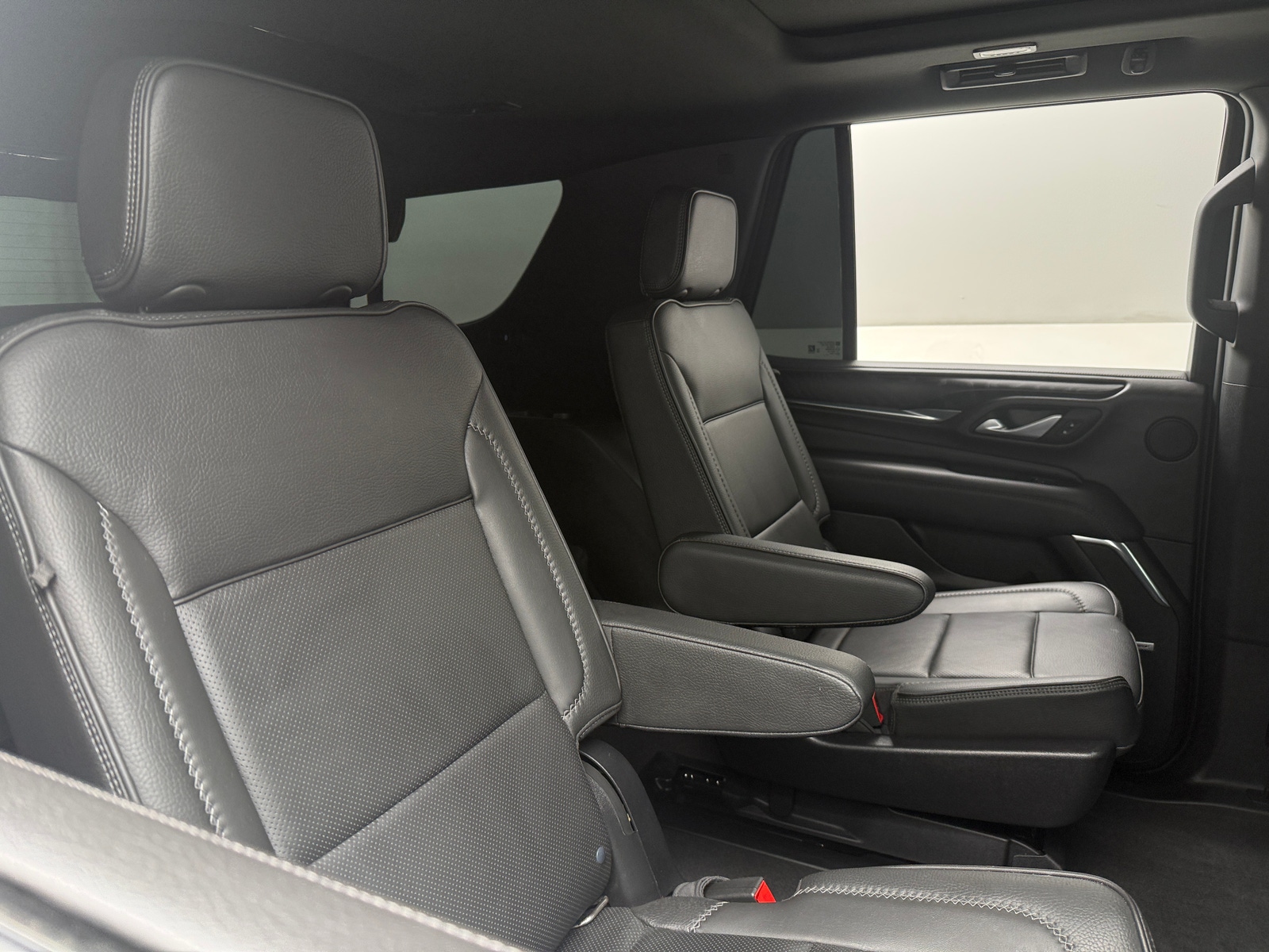 Thumbnail: 2022 GMC Yukon - 5