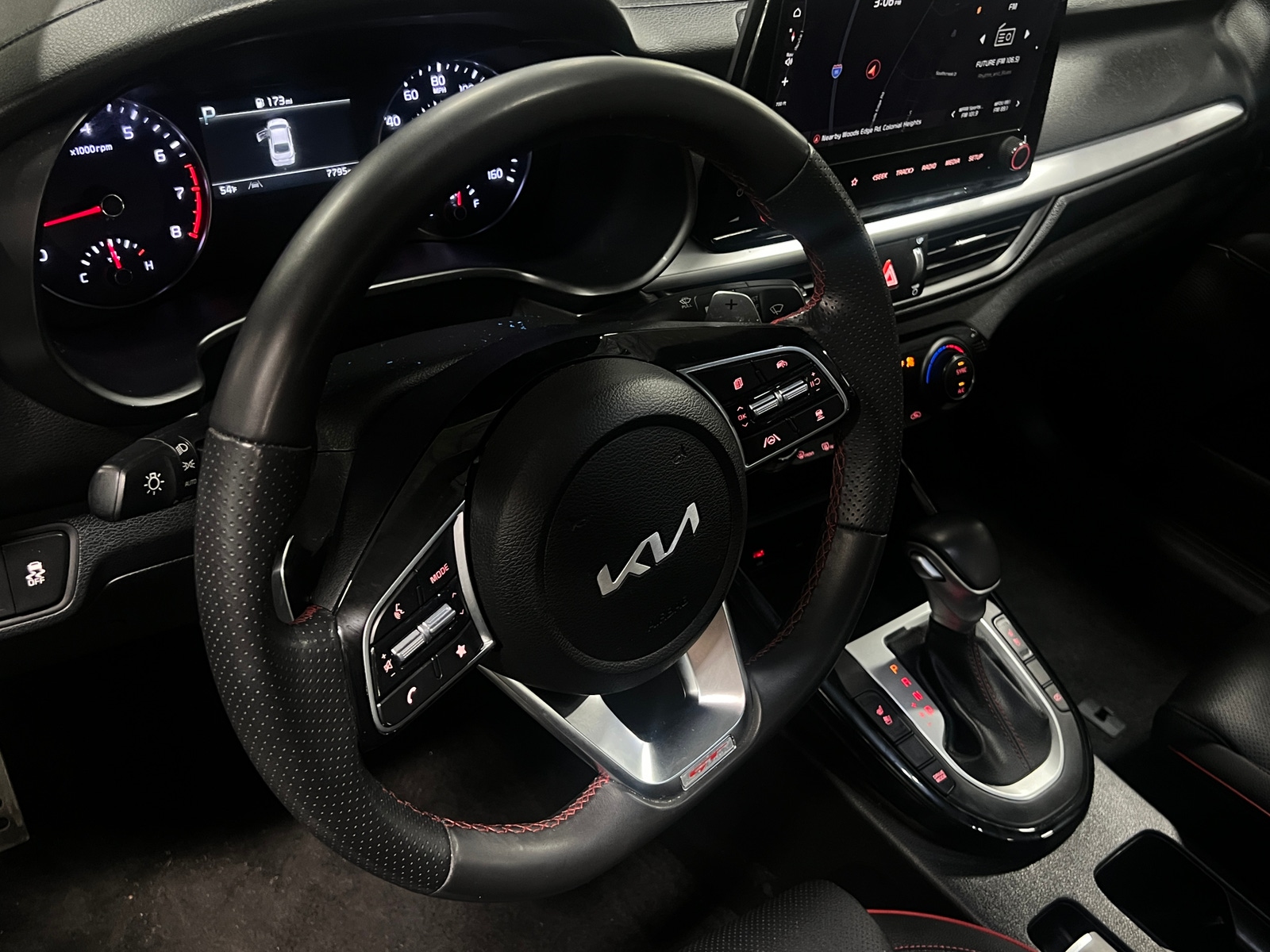 Thumbnail: 2024 Kia Forte - 4