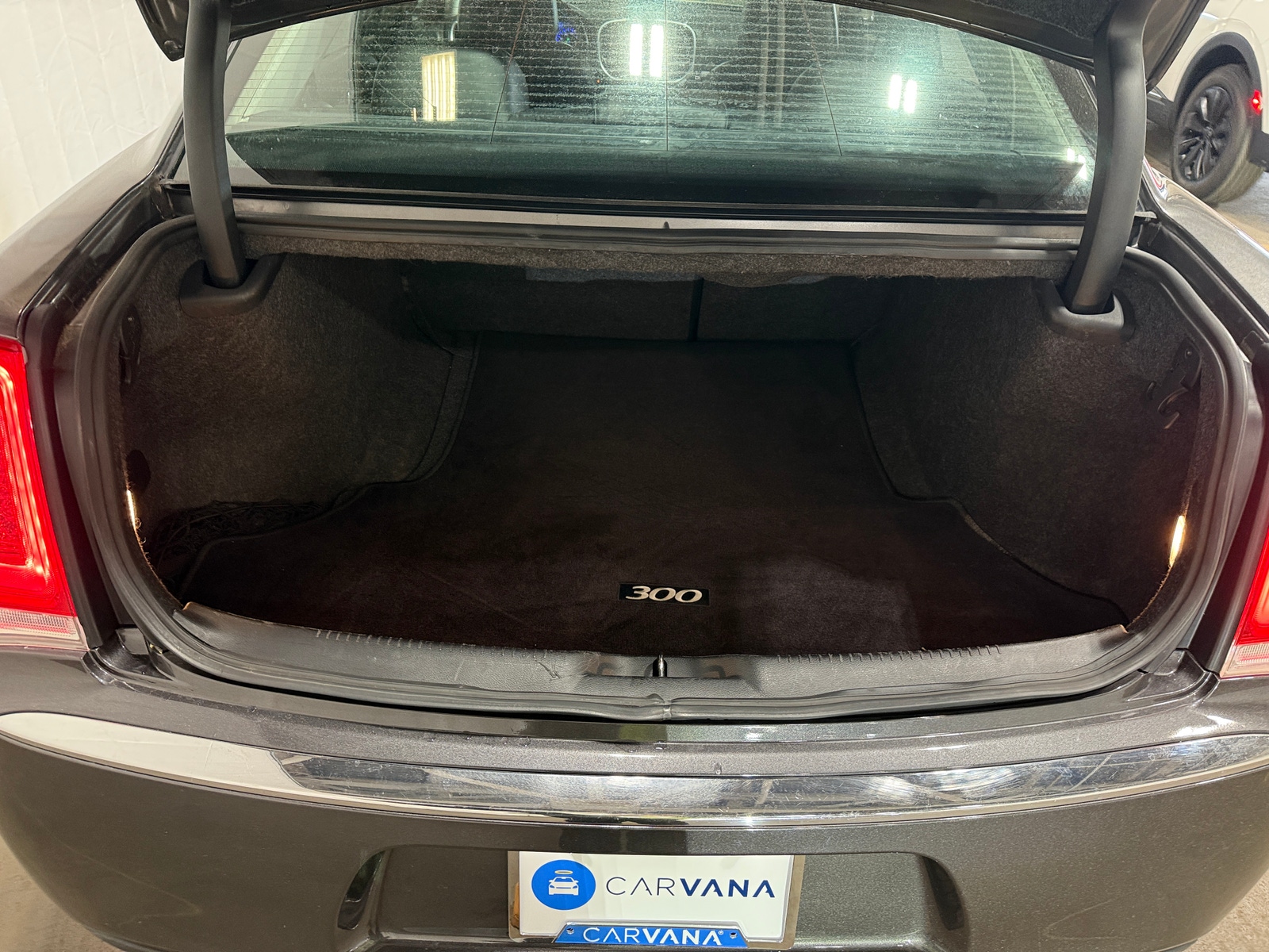 Thumbnail: 2016 Chrysler 300 - 6