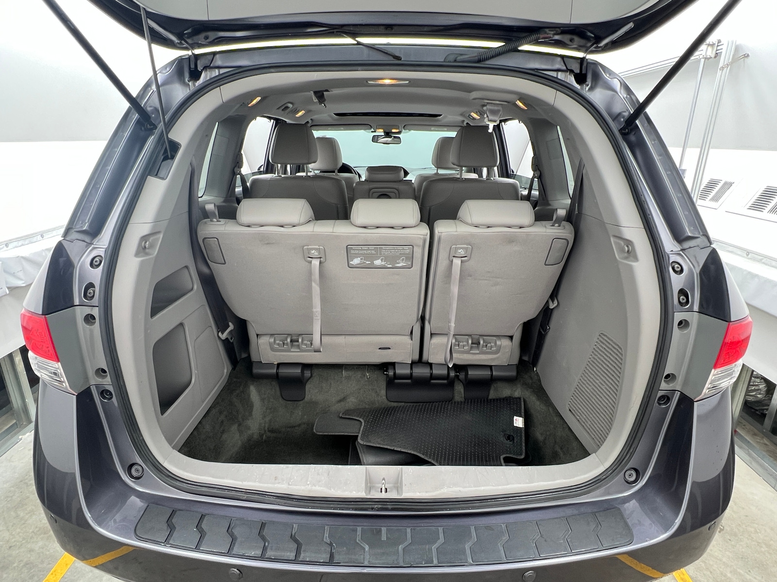 Thumbnail: 2016 Honda Odyssey - 6