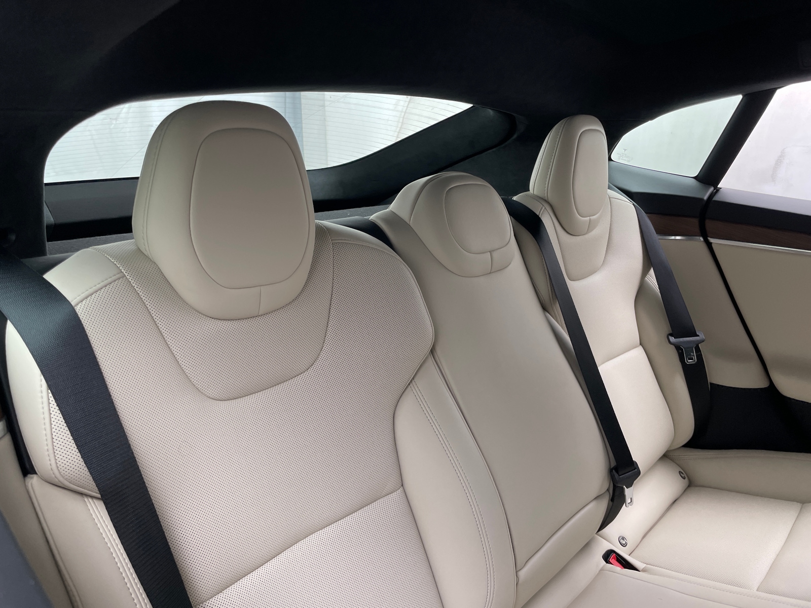 Thumbnail: 2022 Tesla Model S - 5