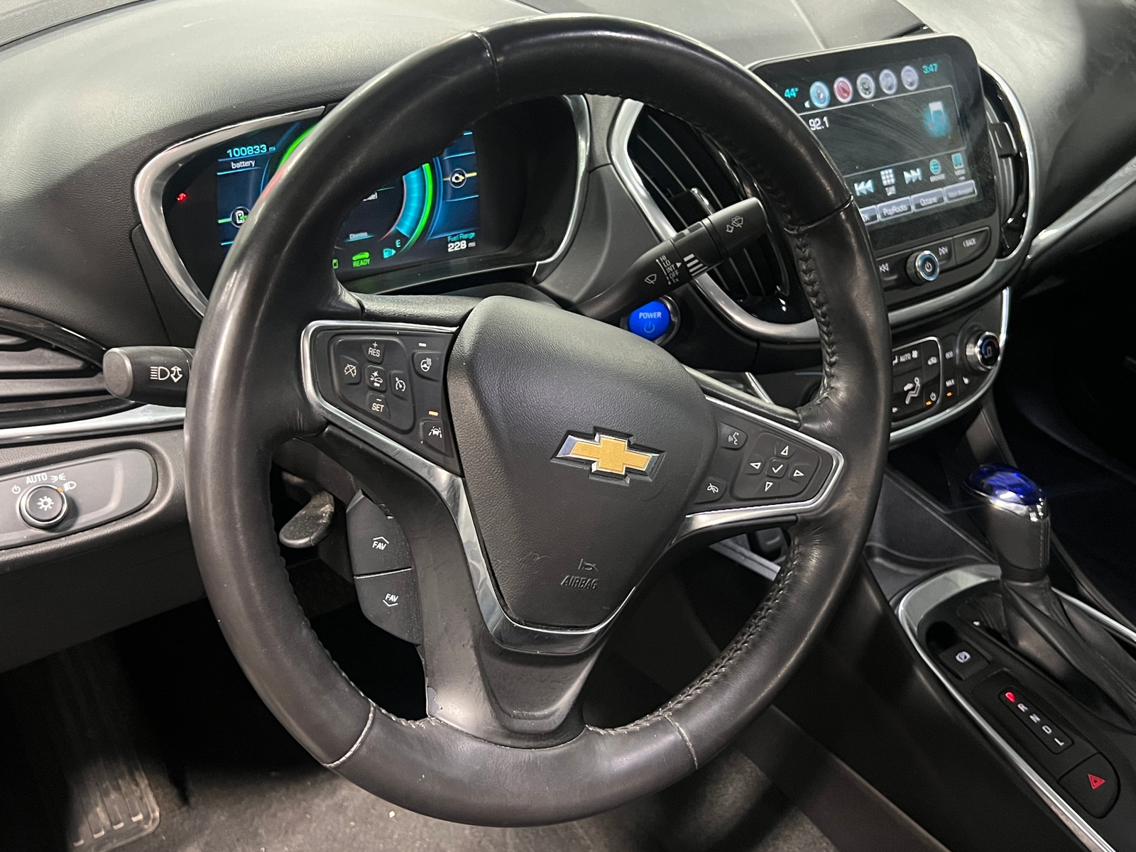 Thumbnail: 2017 Chevrolet Volt - 4