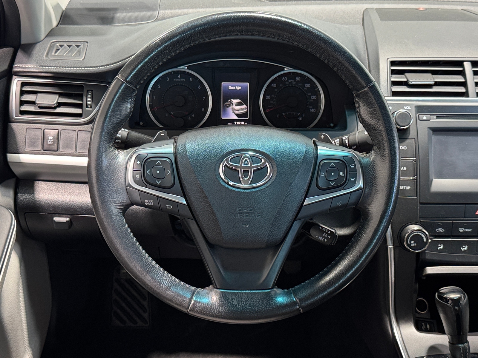 Thumbnail: 2016 Toyota Camry - 5