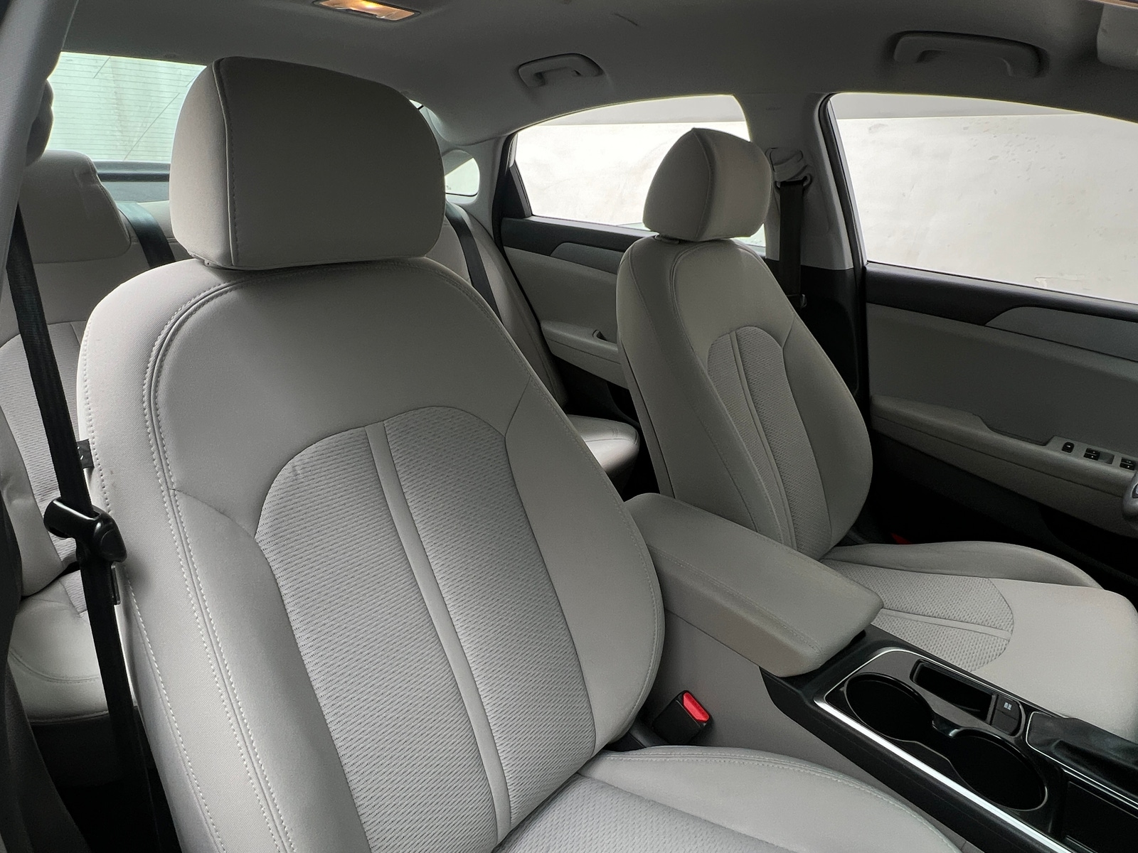 Thumbnail: 2019 Hyundai Sonata - 2