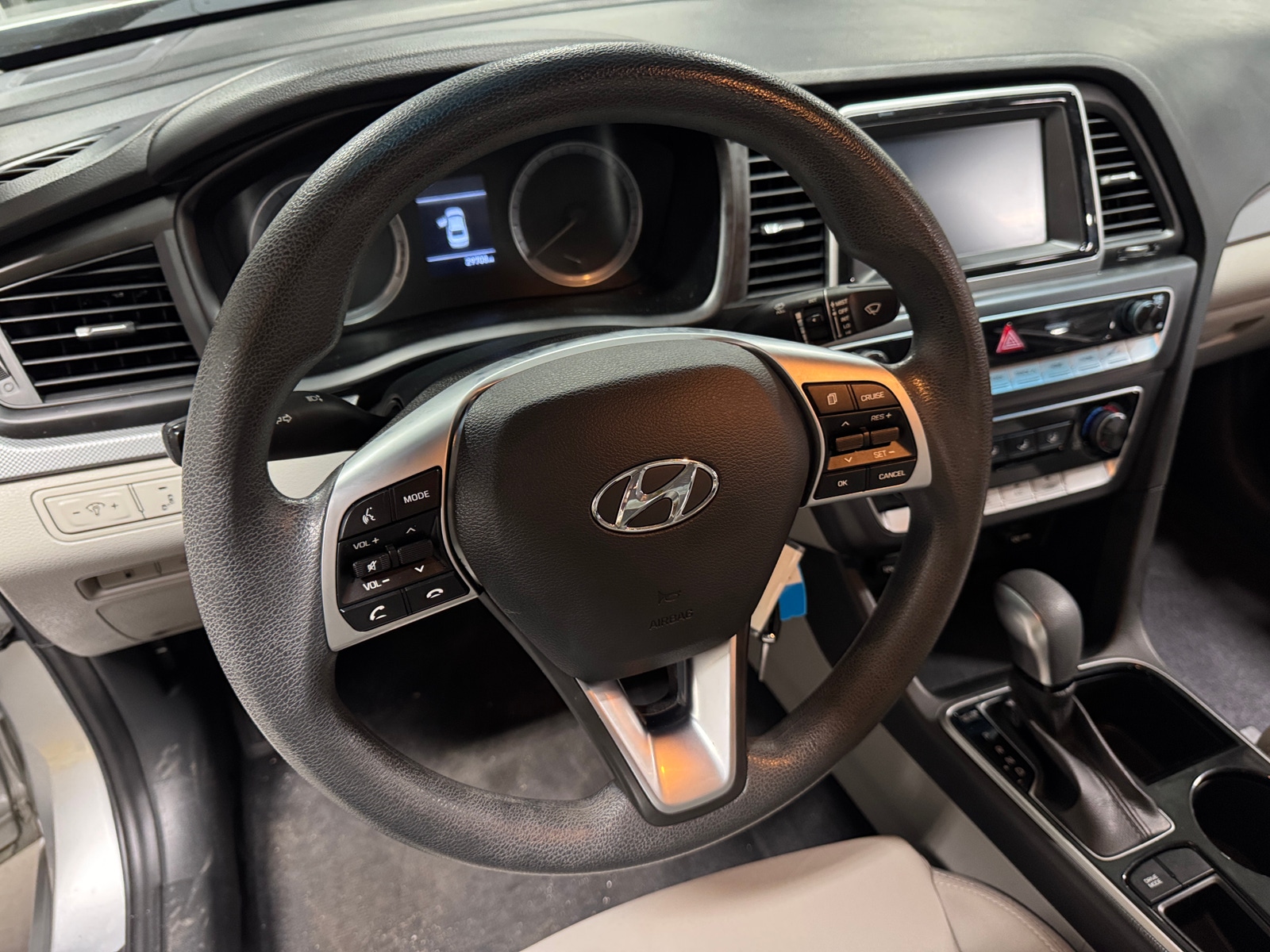 Thumbnail: 2019 Hyundai Sonata - 5