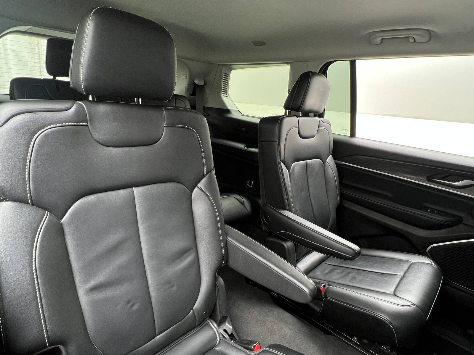 Thumbnail: 2022 Jeep Grand Cherokee L - 5