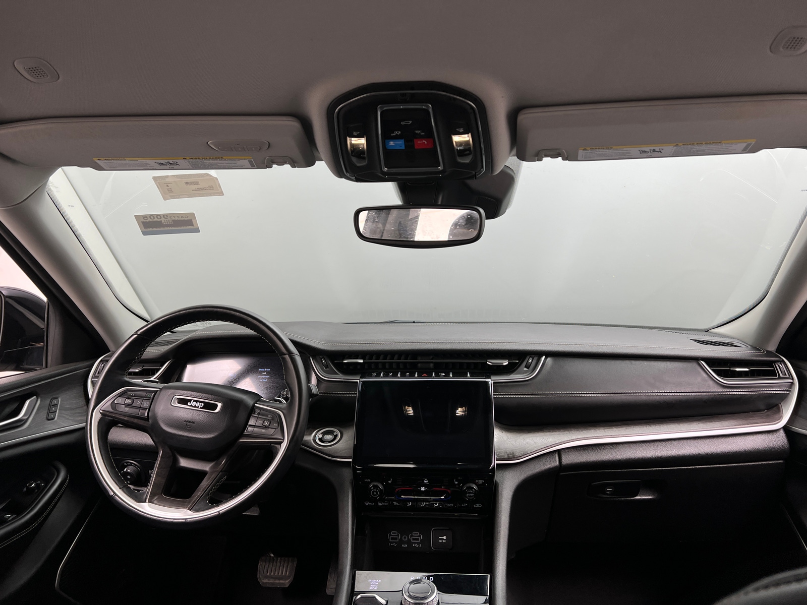 Thumbnail: 2022 Jeep Grand Cherokee L - 2