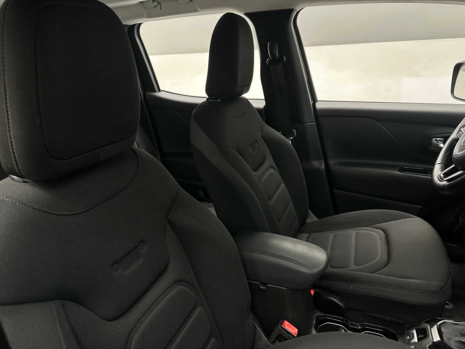 Thumbnail: 2016 Jeep Renegade - 2