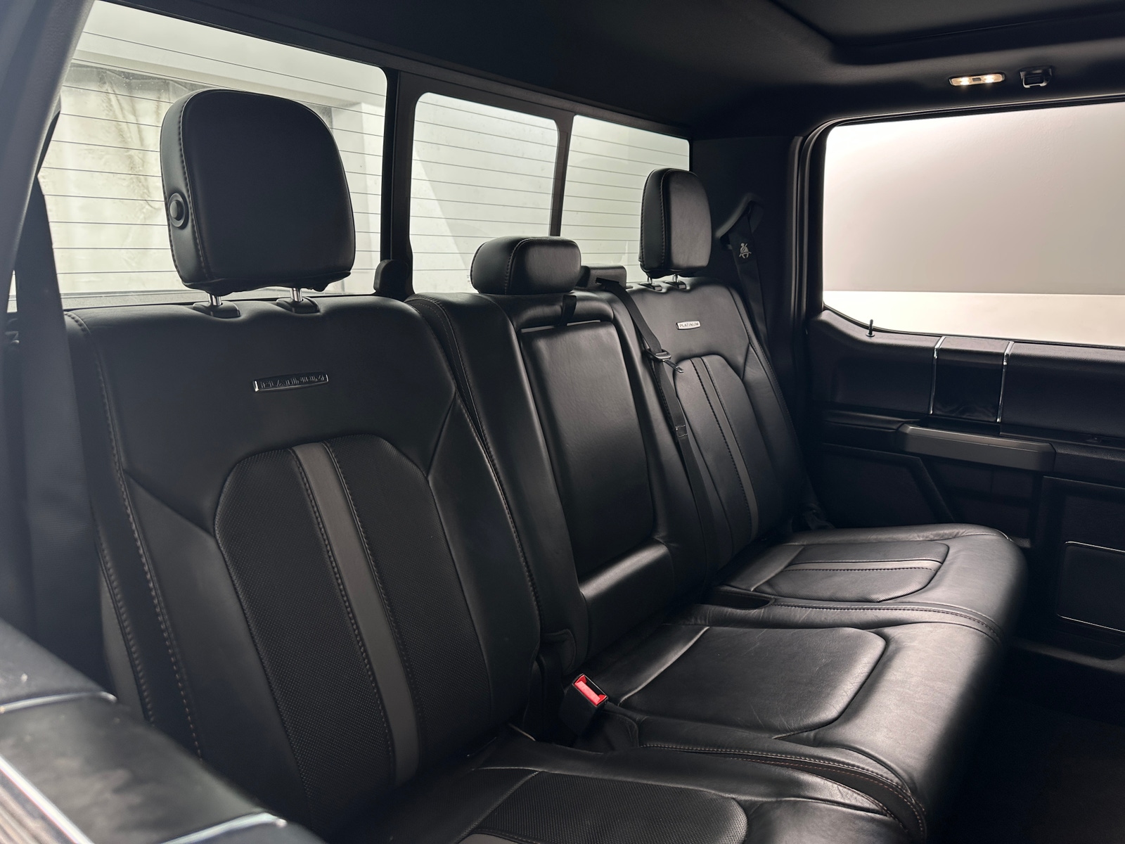 Thumbnail: 2019 Ford Econoline - 5