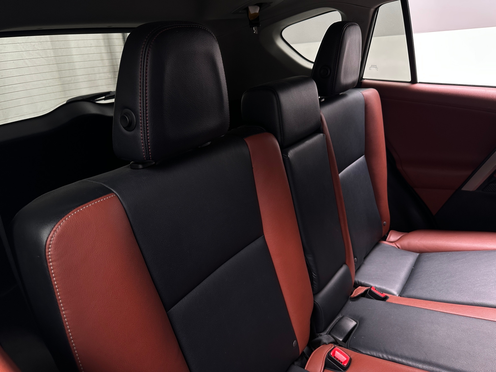 Thumbnail: 2013 Toyota RAV4 - 5