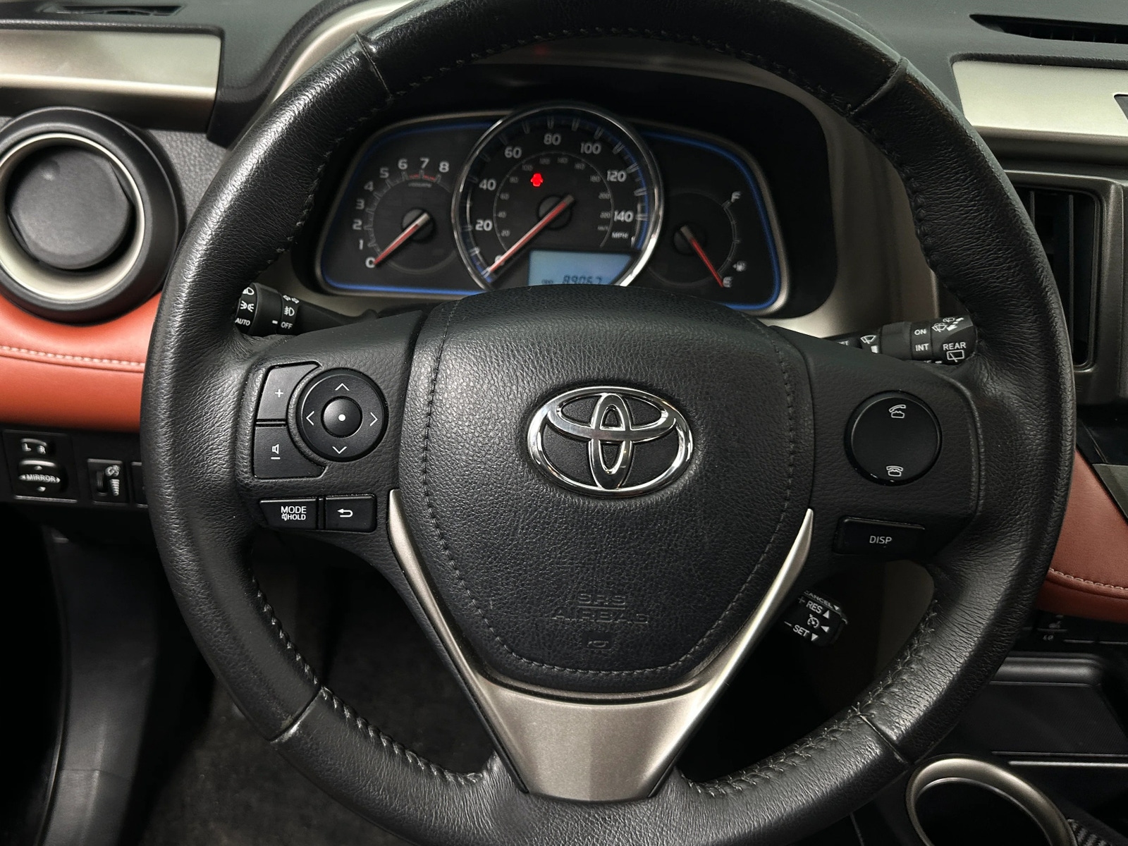 Thumbnail: 2013 Toyota RAV4 - 4
