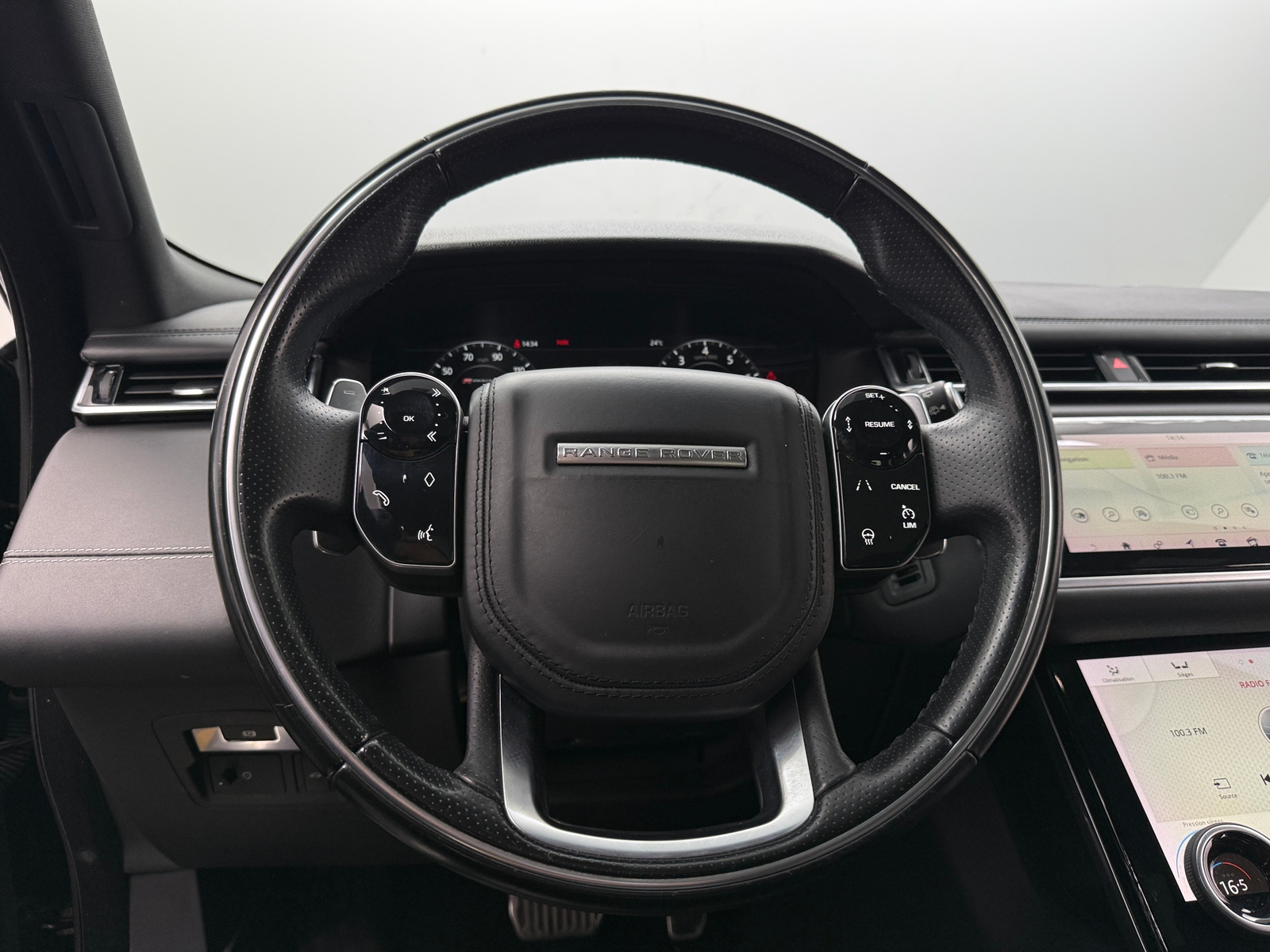 Thumbnail: 2018 Land Rover Range Rover Velar - 4