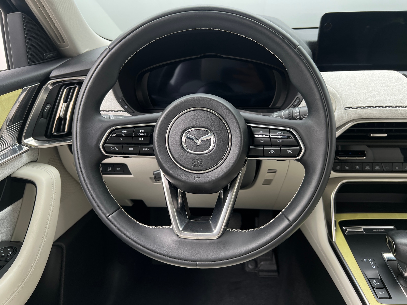 Thumbnail: 2025 Mazda CX-90 - 4