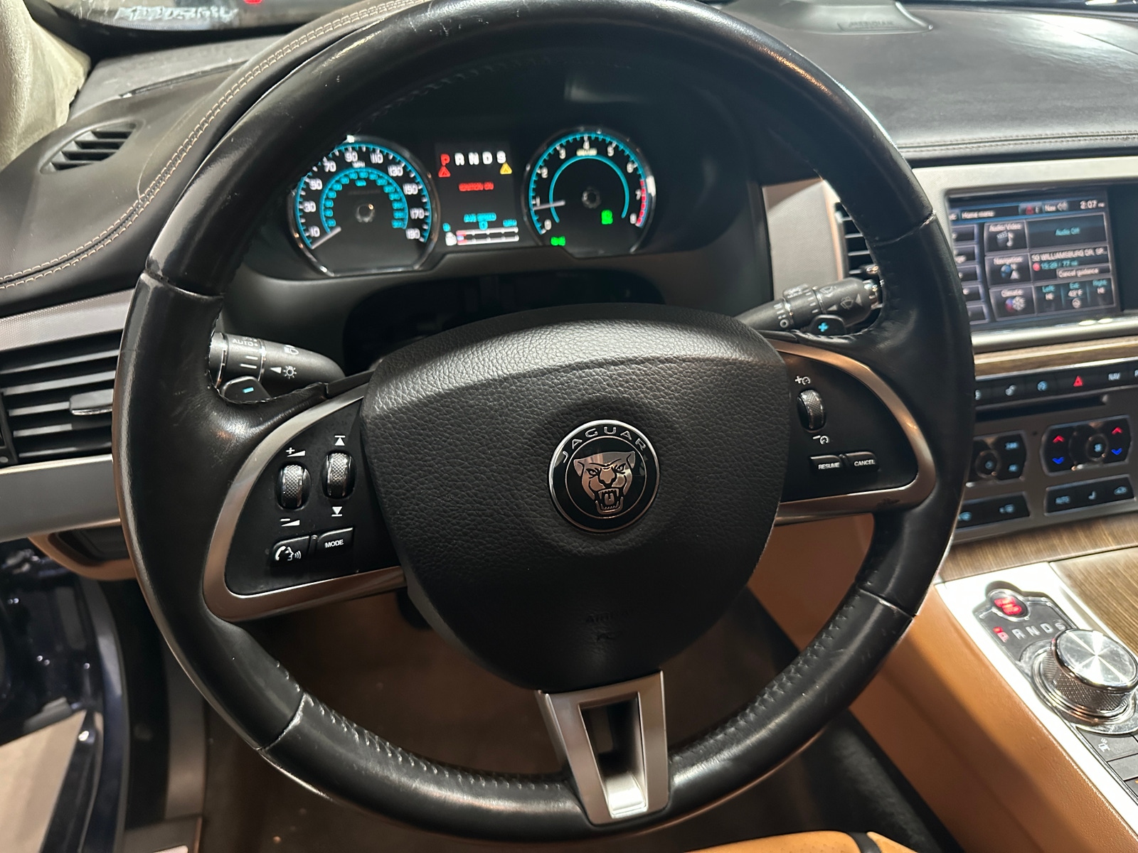 Thumbnail: 2015 Jaguar XF - 4