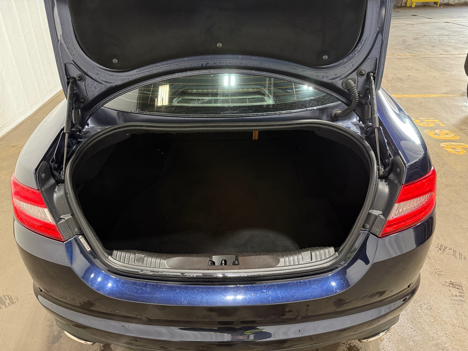 Thumbnail: 2015 Jaguar XF - 6