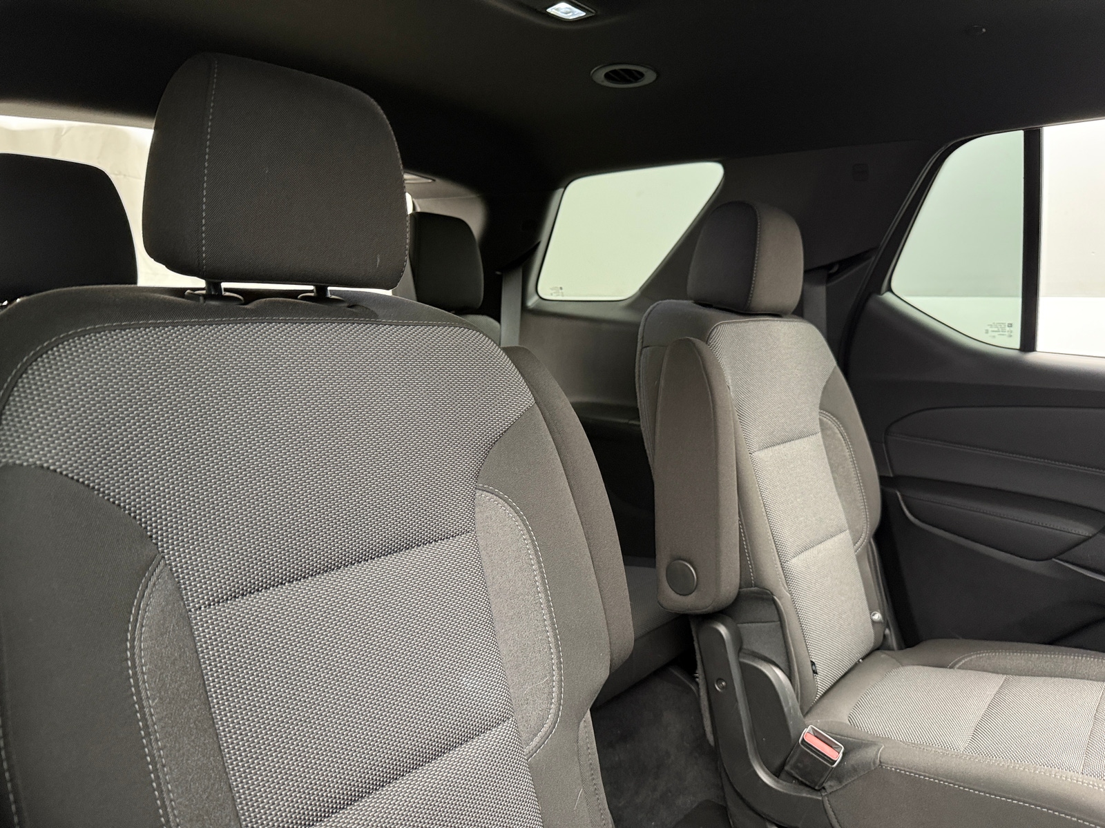 Thumbnail: 2023 Chevrolet Traverse - 6