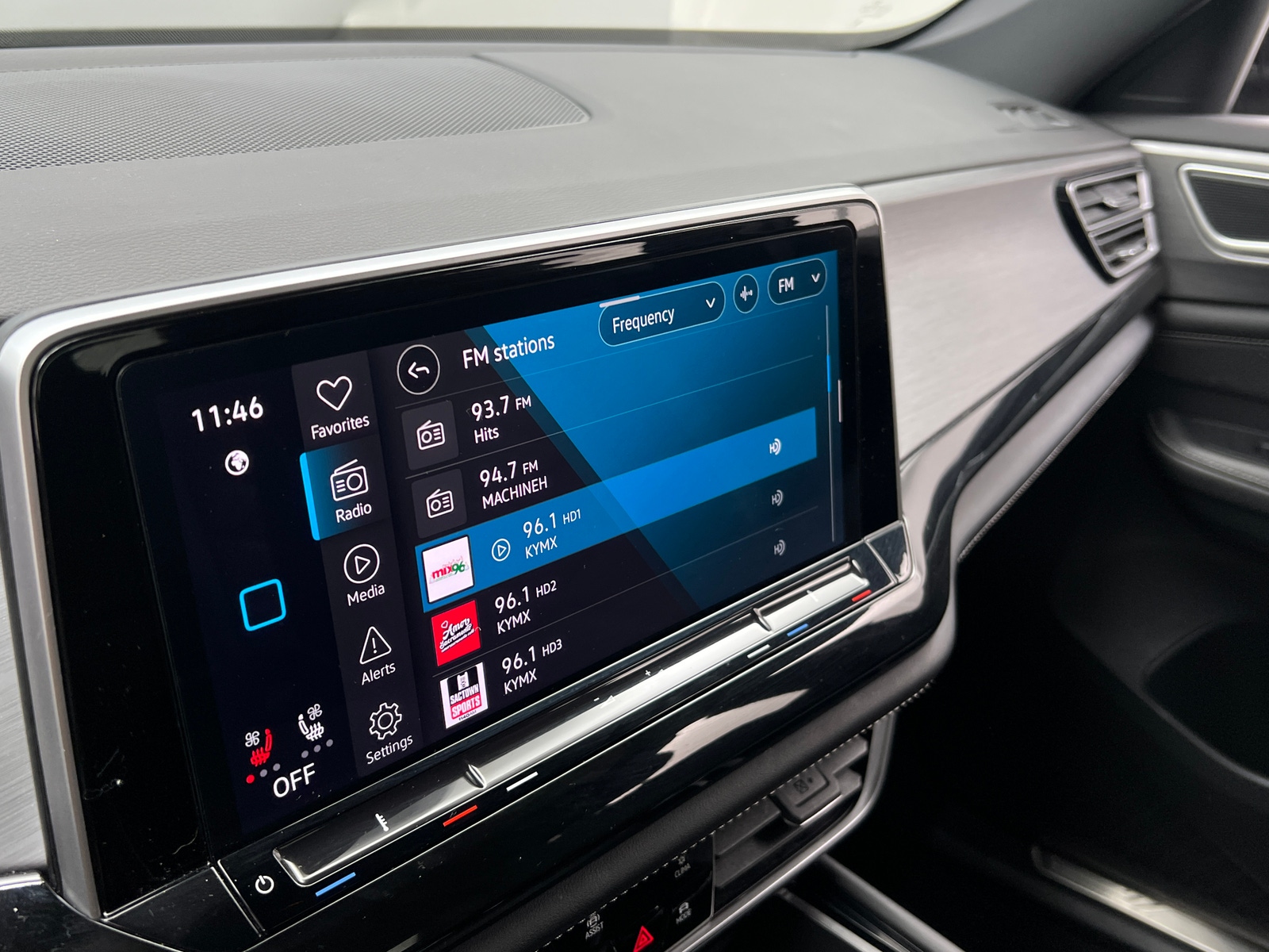 Thumbnail: 2025 Volkswagen Atlas - 3