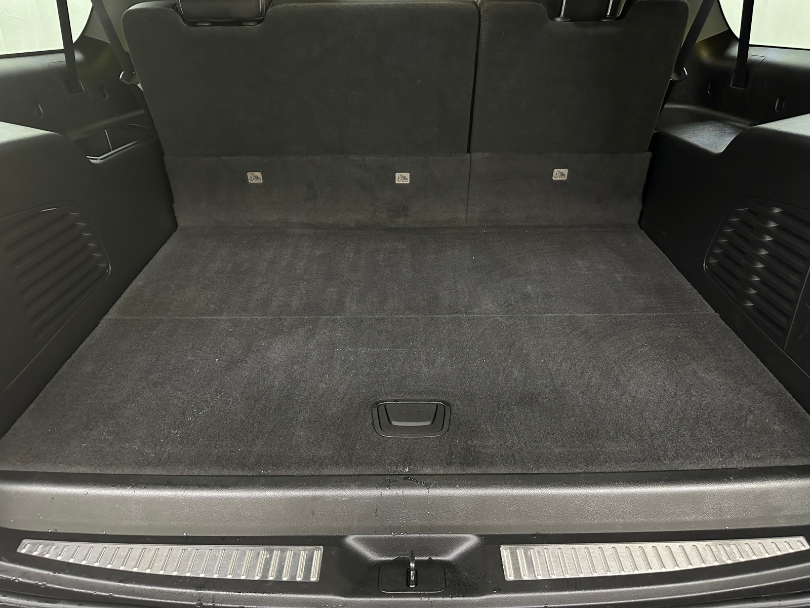 Thumbnail: 2017 GMC Yukon XL - 6