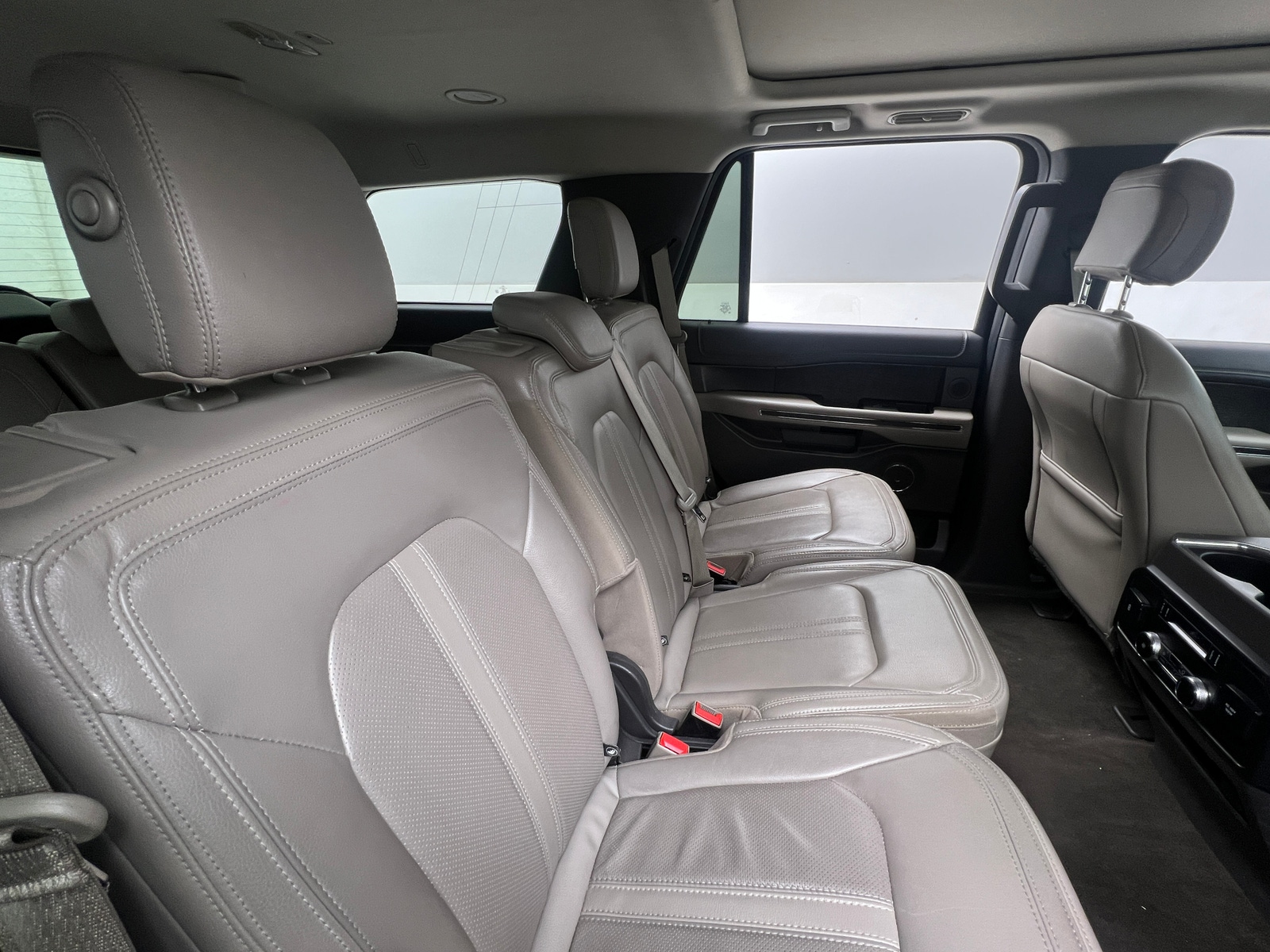 Thumbnail: 2020 Ford Expedition - 5