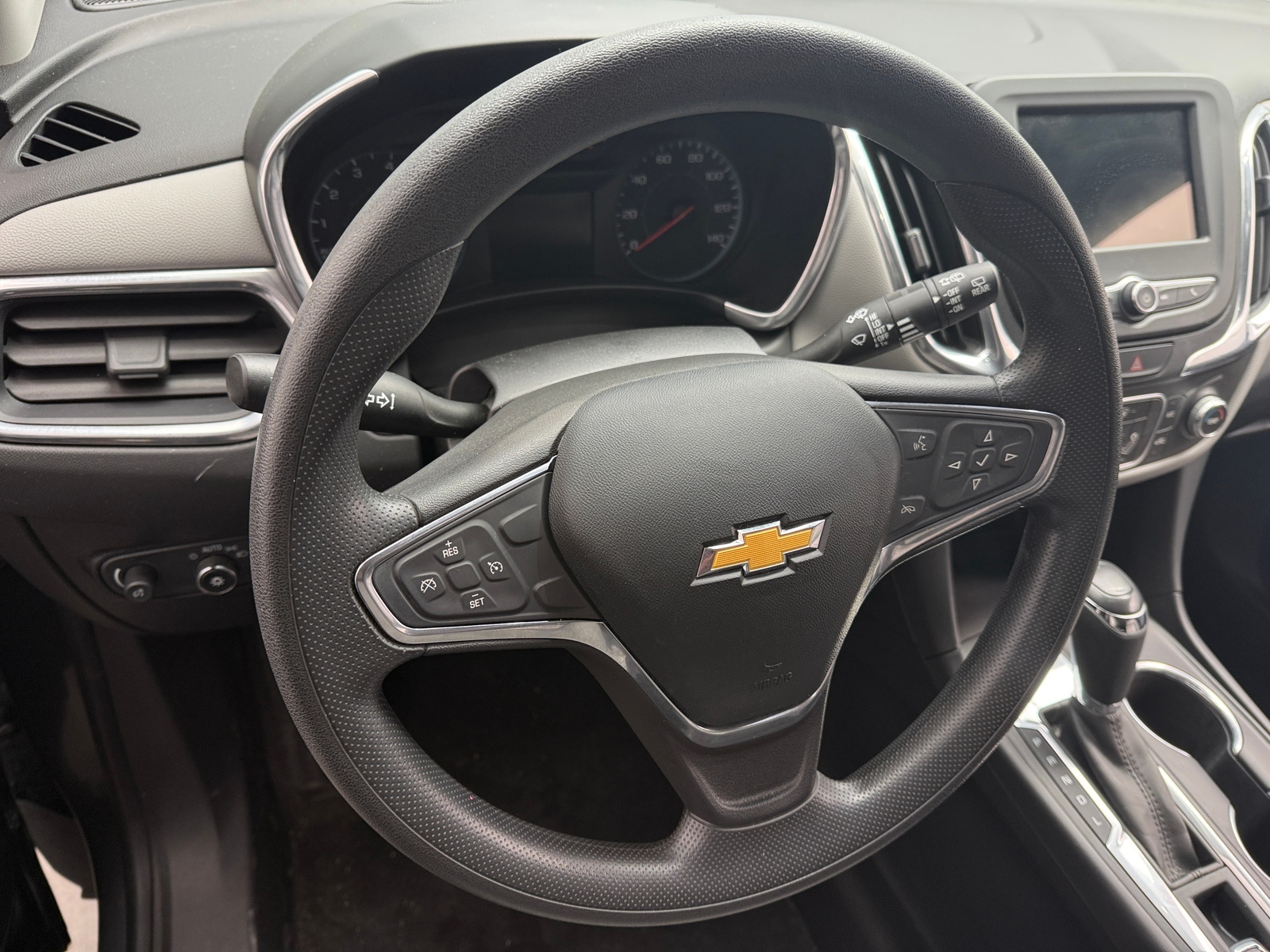 Thumbnail: 2019 Chevrolet Equinox - 5