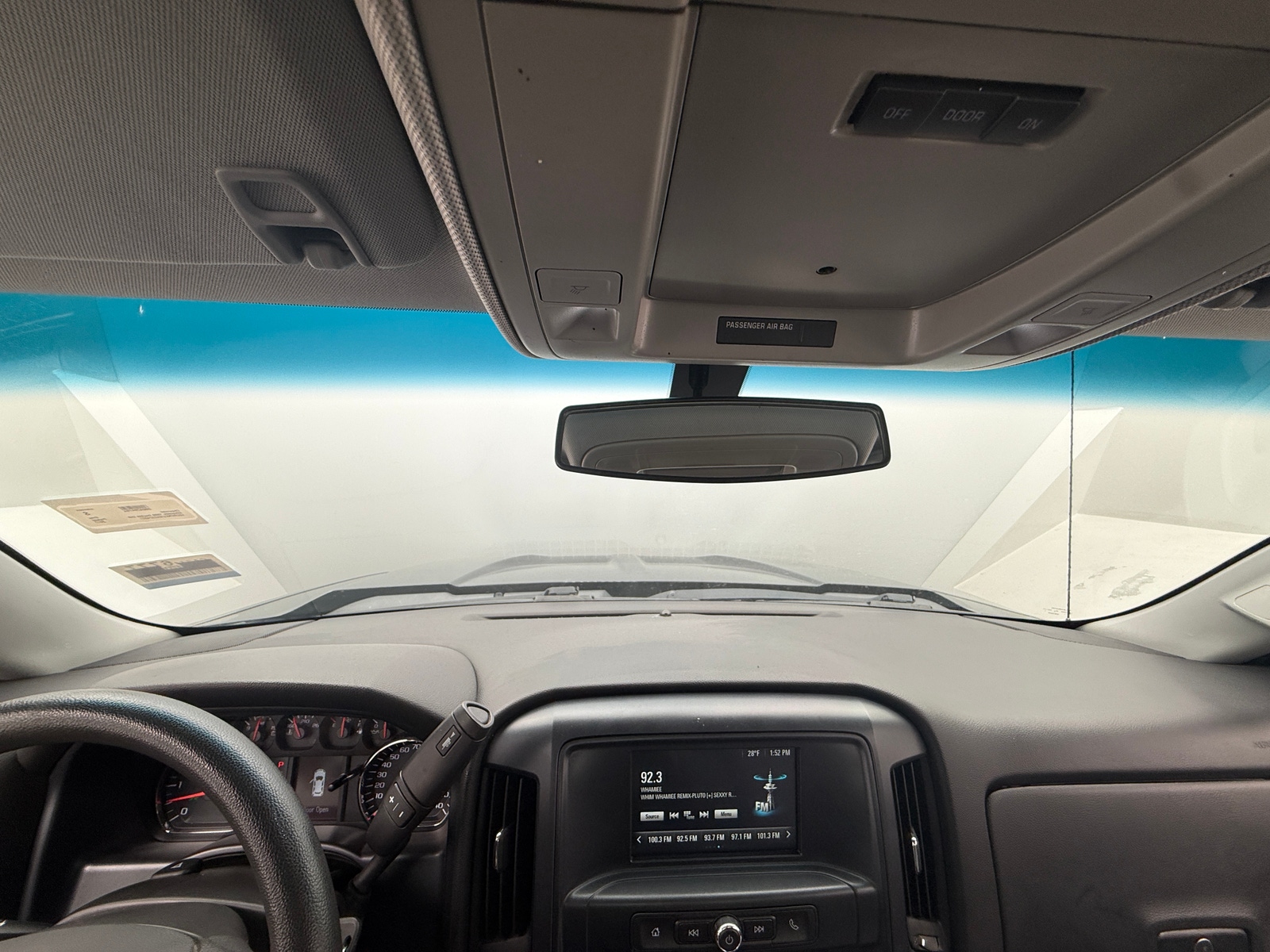 Thumbnail: 2017 Chevrolet Silverado 1500 - 3