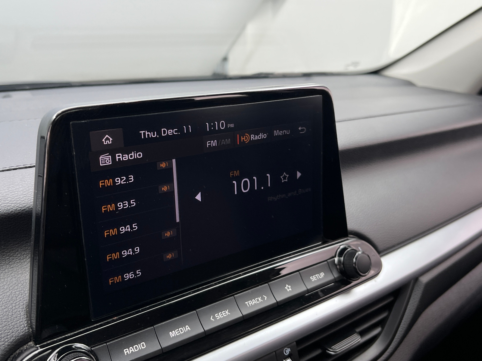 Thumbnail: 2024 Kia Forte - 4