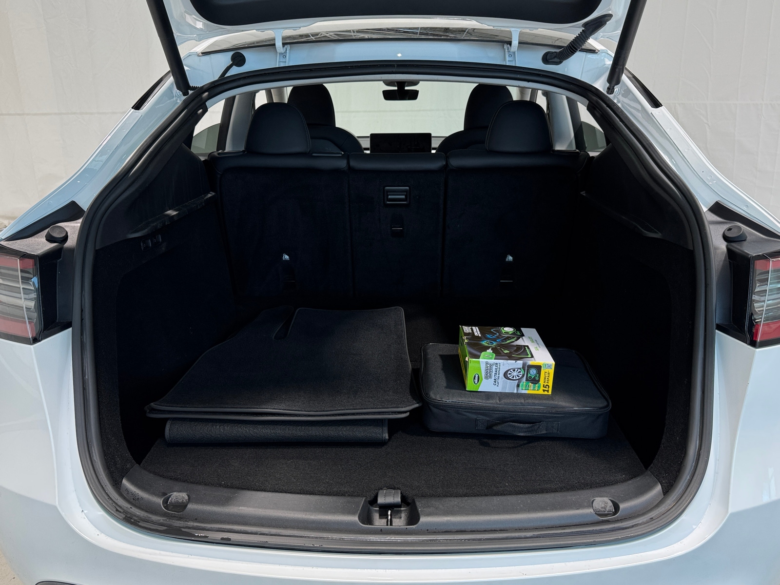 Thumbnail: 2024 Tesla Model Y - 6