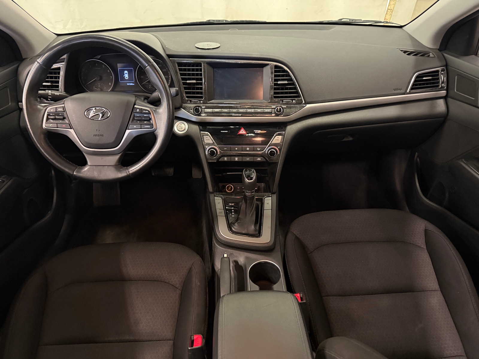 Thumbnail: 2017 Hyundai Elantra - 3