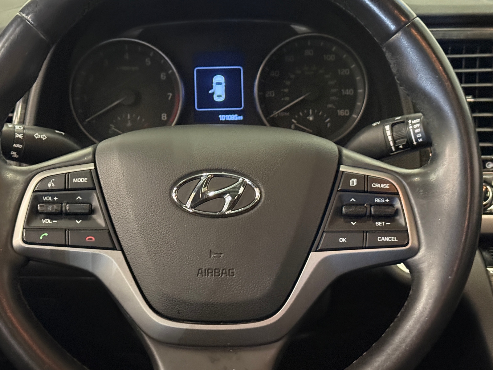 Thumbnail: 2017 Hyundai Elantra - 5