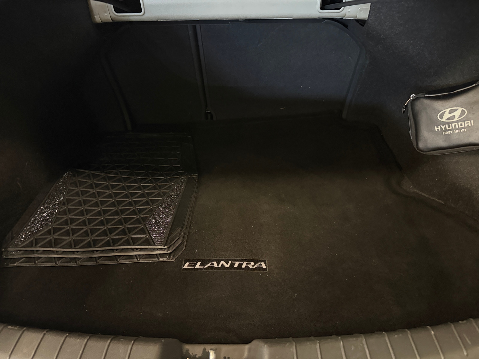 Thumbnail: 2017 Hyundai Elantra - 7