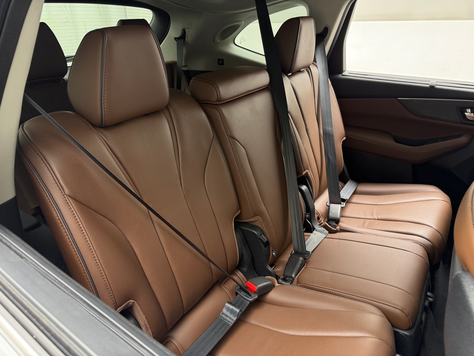 Thumbnail: 2024 Acura MDX - 5