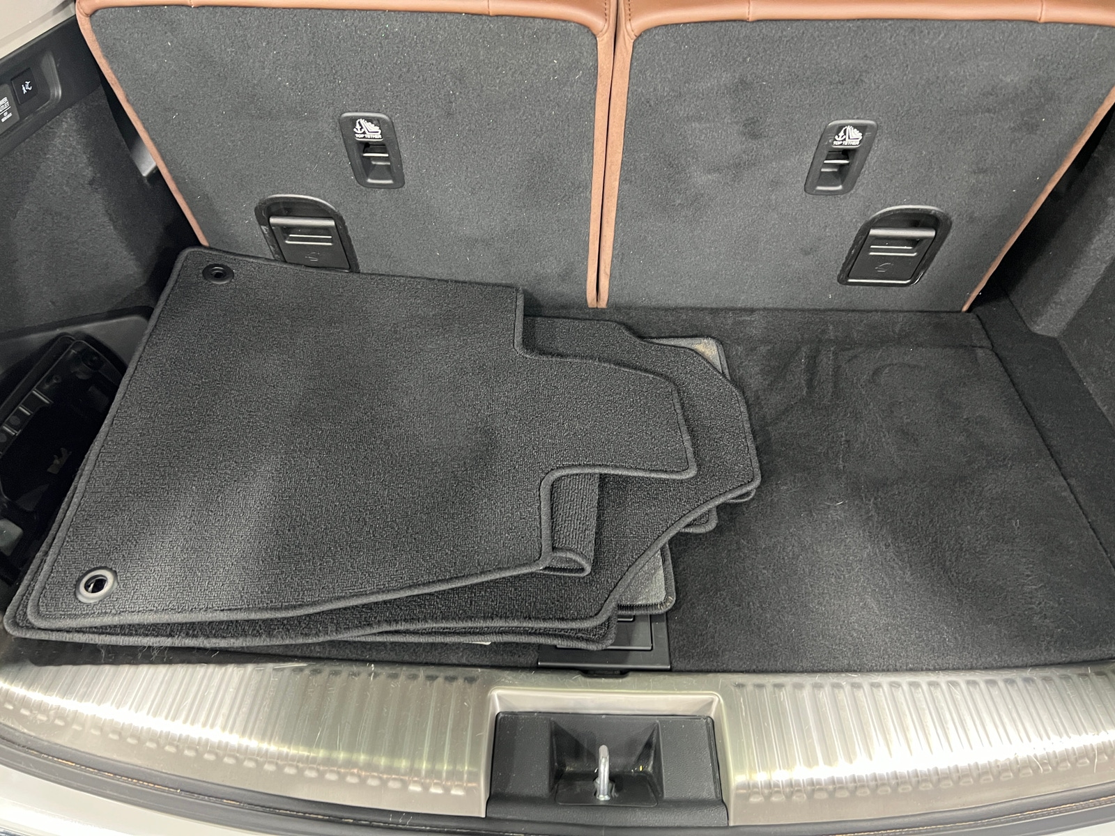 Thumbnail: 2024 Acura MDX - 6