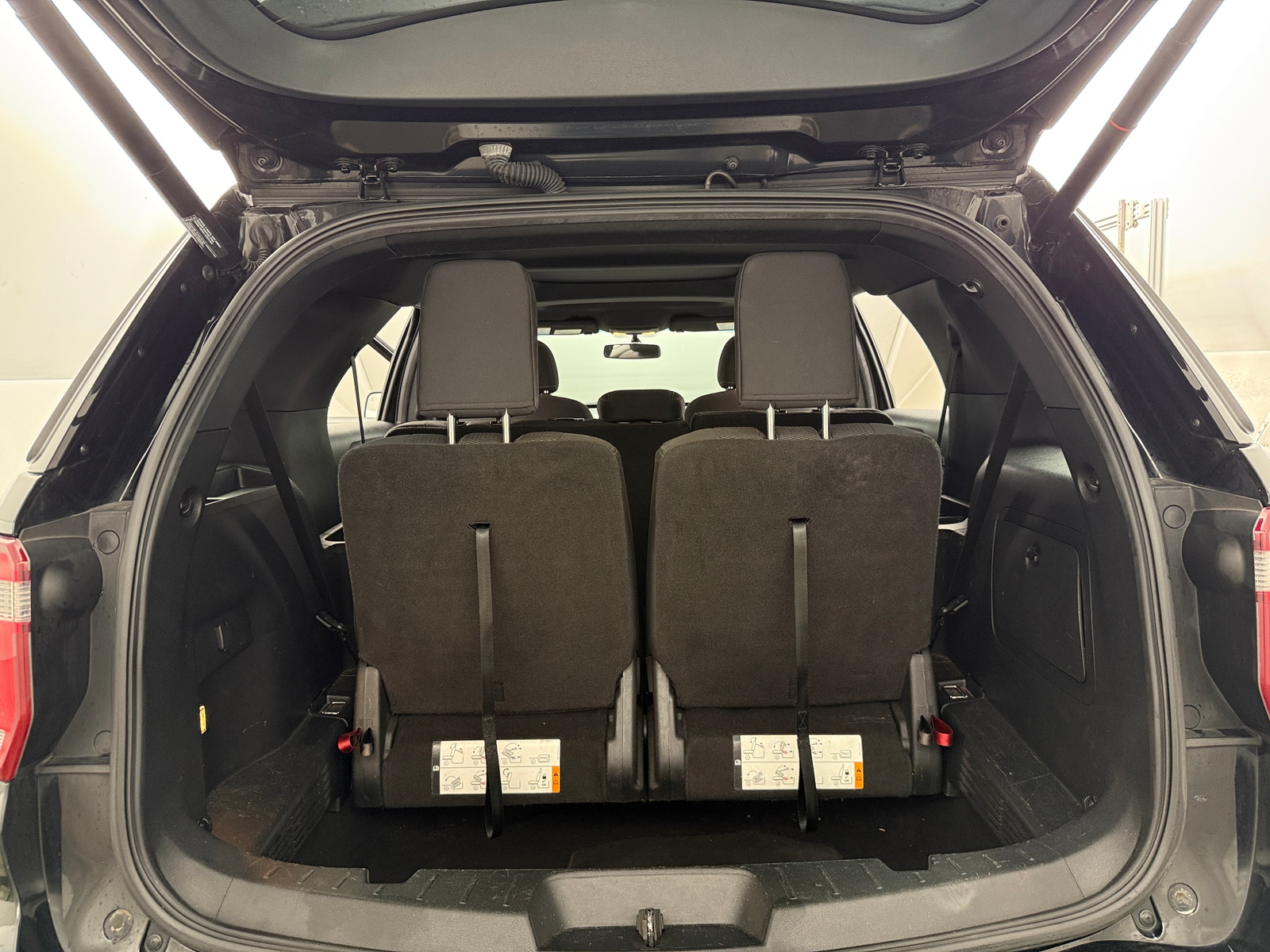 Thumbnail: 2017 Ford Explorer - 7