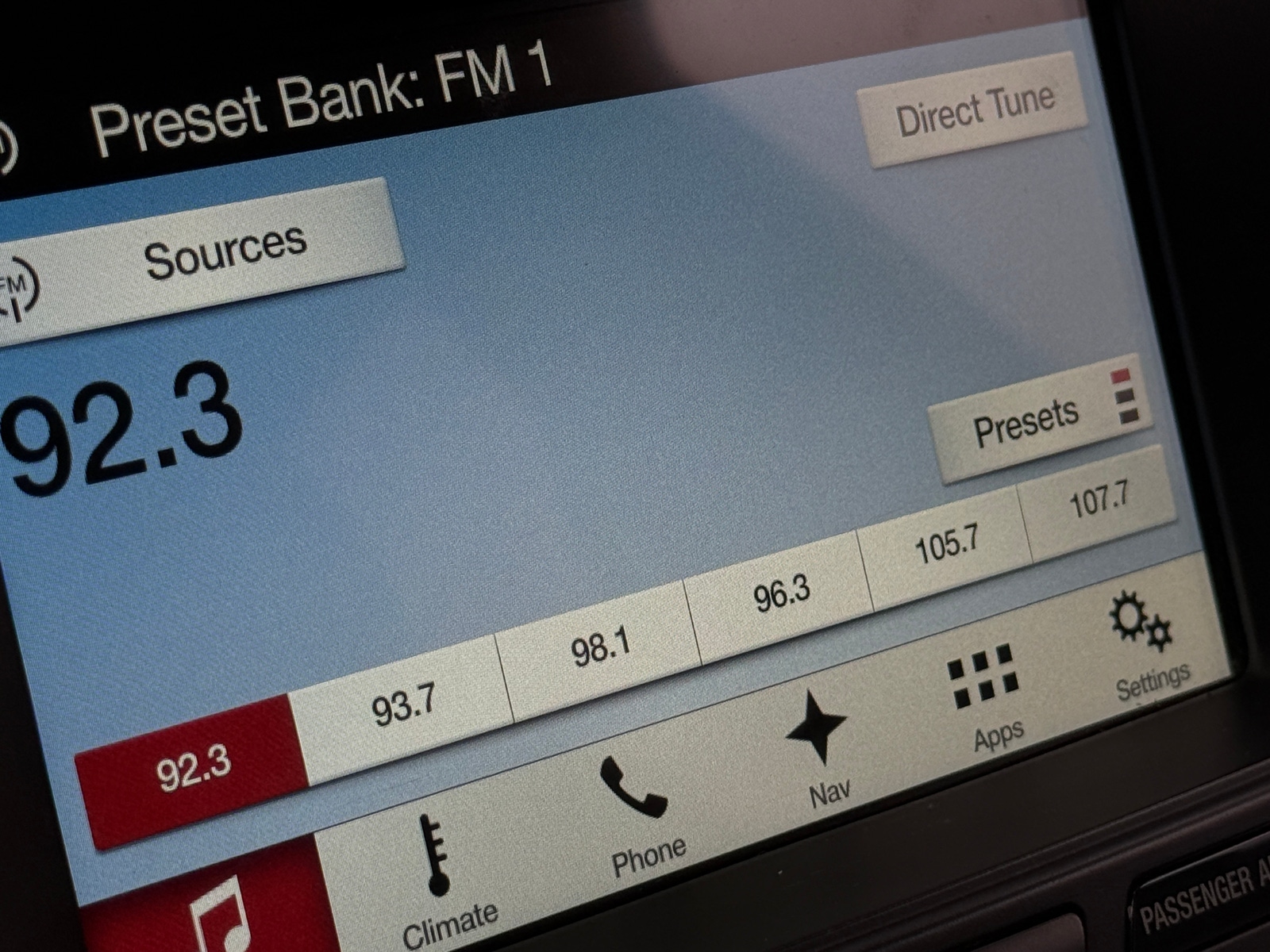 Thumbnail: 2017 Ford Explorer - 4