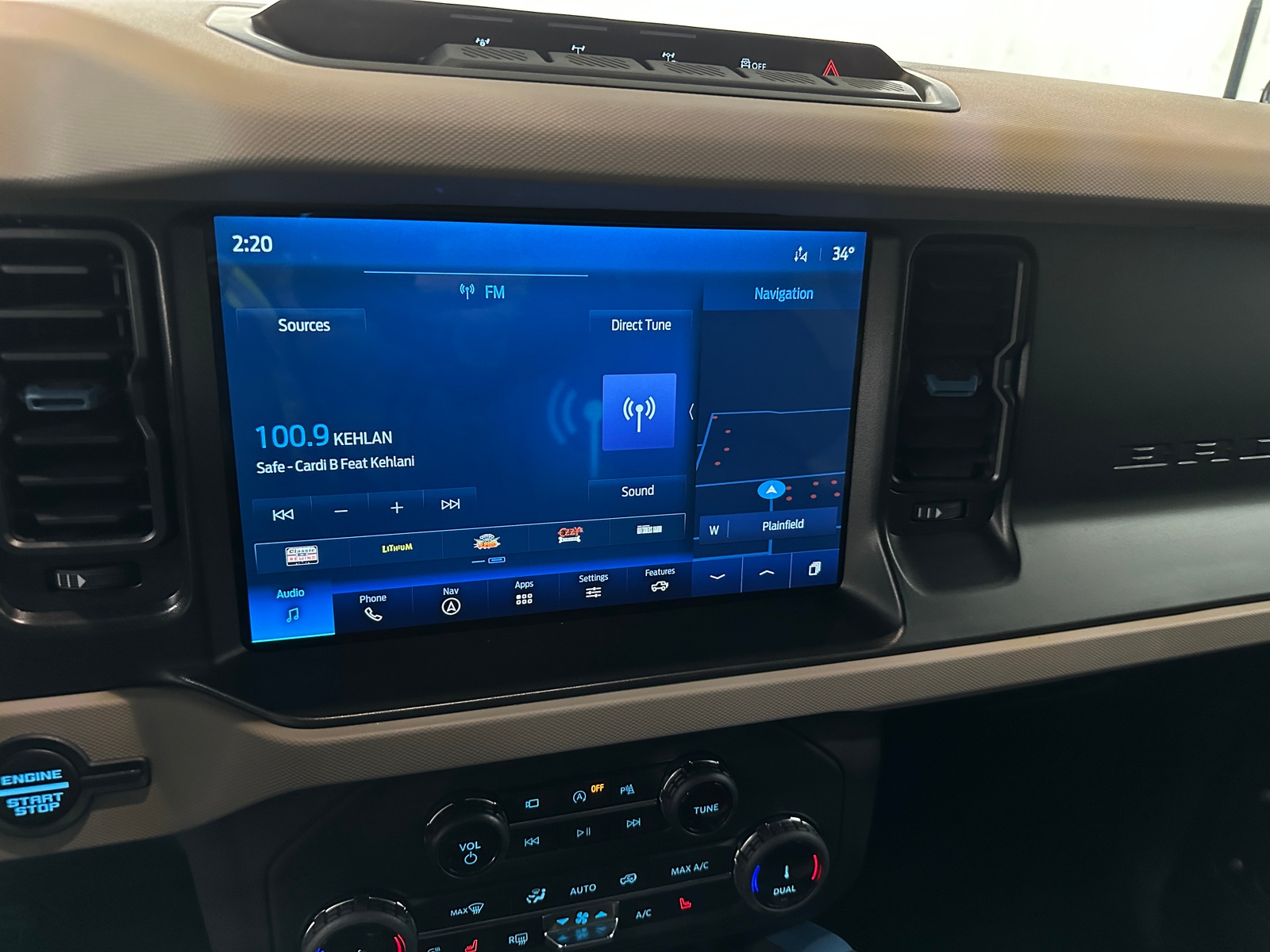 Thumbnail: 2022 Ford Bronco - 4