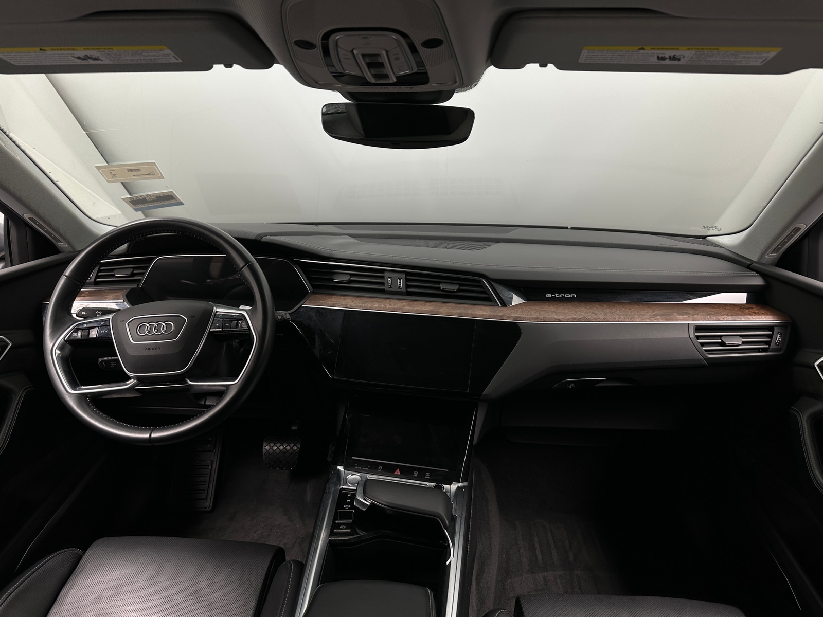 Thumbnail: 2019 Audi e-tron - 2