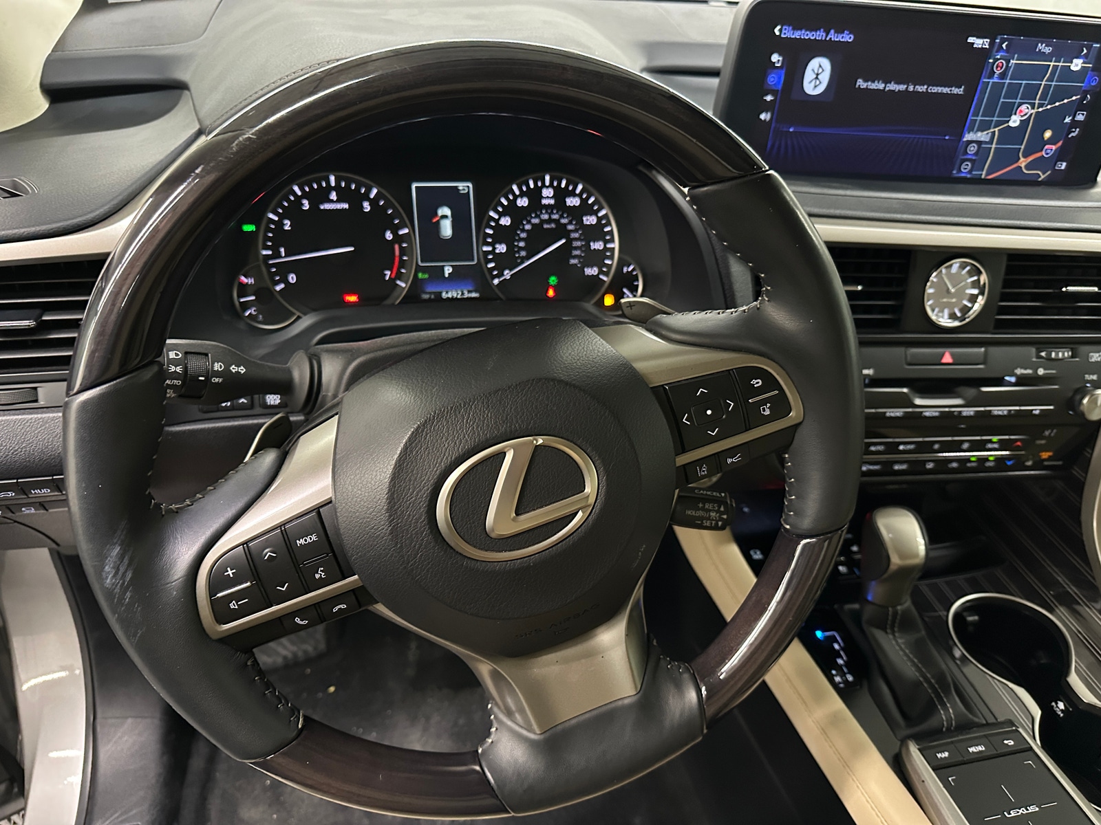 Thumbnail: 2022 Lexus RX - 4