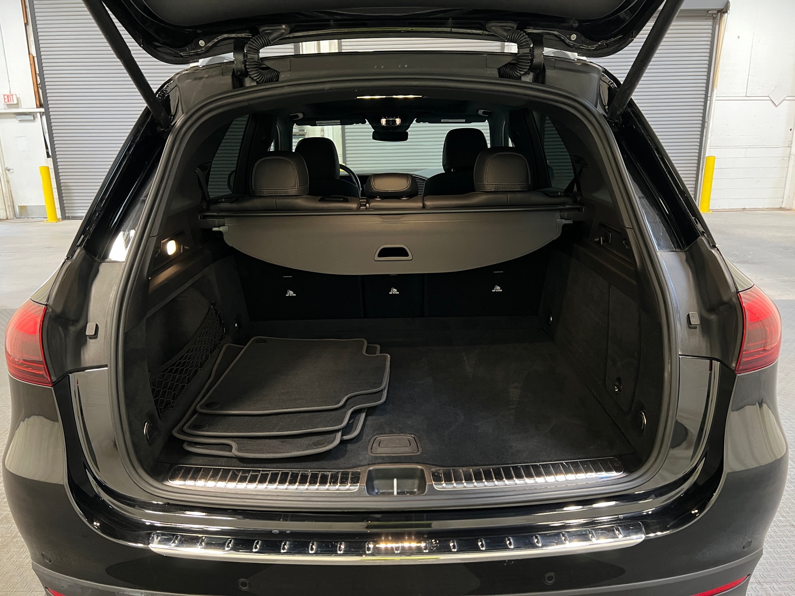 Thumbnail: 2025 Mercedes-Benz GLE - 6