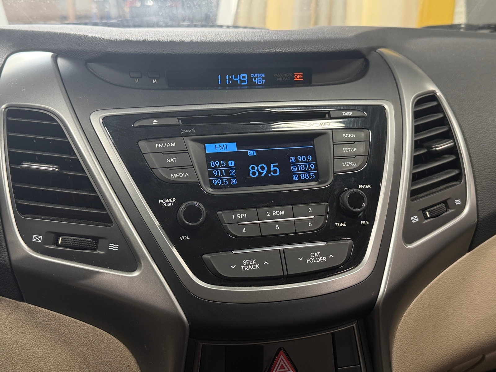 Thumbnail: 2014 Hyundai Elantra - 4