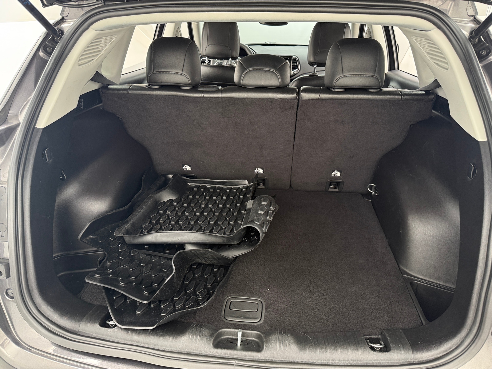 Thumbnail: 2021 Jeep Compass - 7