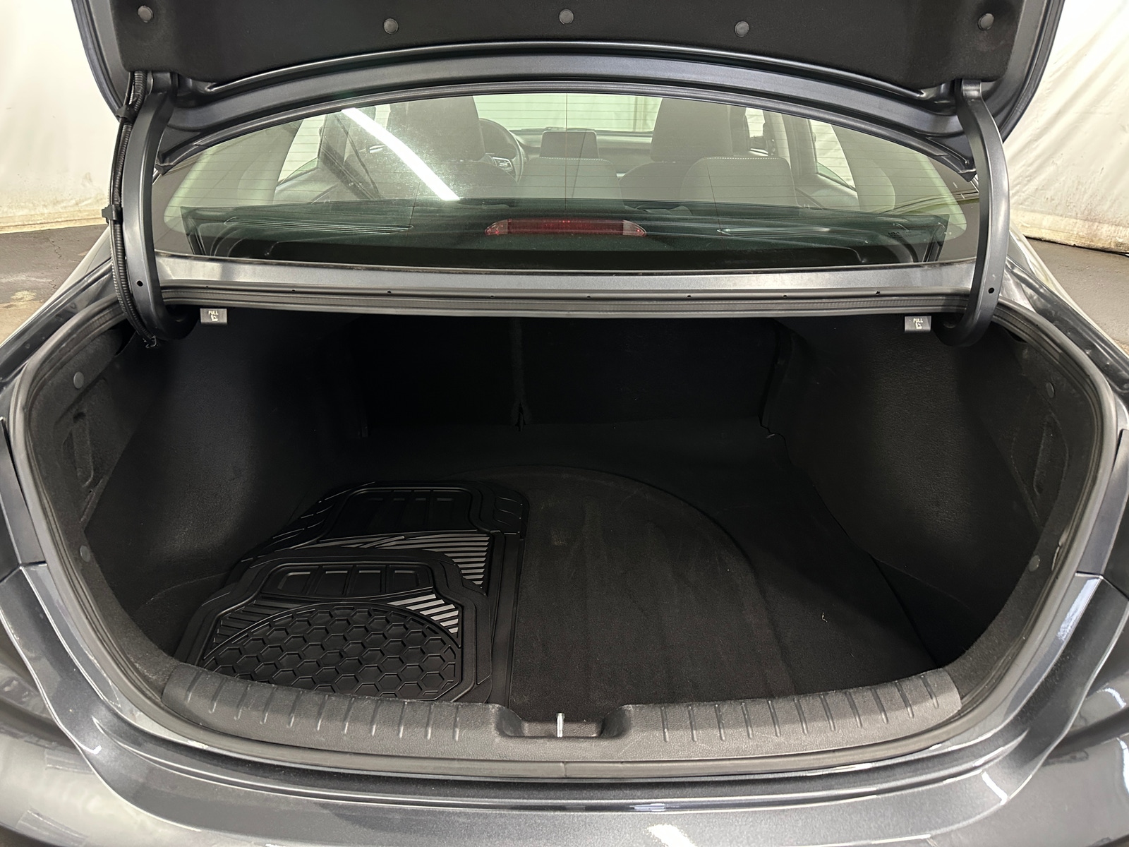 Thumbnail: 2024 Kia Forte - 7