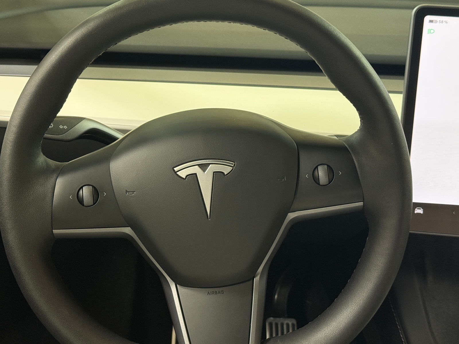 Thumbnail: 2023 Tesla Model Y - 4