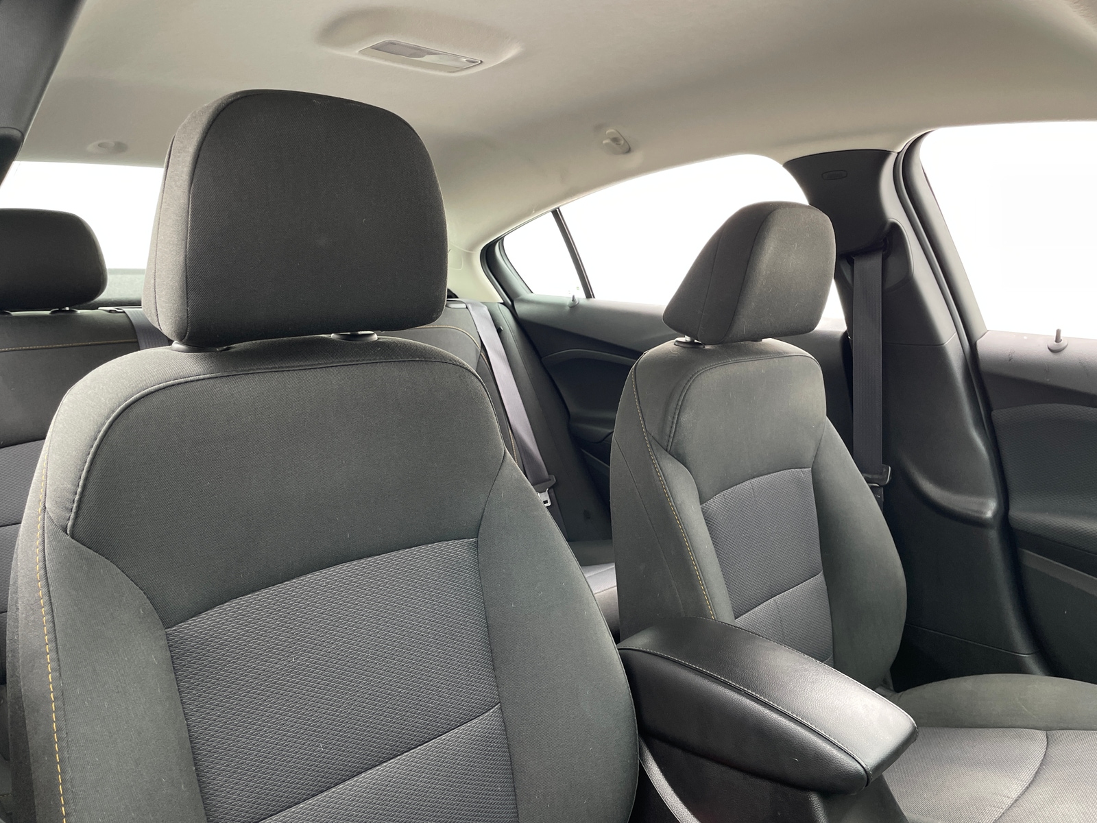 Thumbnail: 2017 Chevrolet Cruze - 2